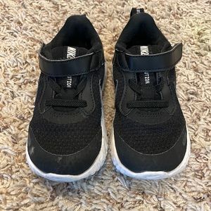 Nike 7c Black toddler shoes
